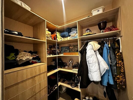 Продам однокомнатную (1-комн.) квартиру, Космонавтов б-р, 13, Красногорск г