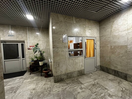 Продам однокомнатную (1-комн.) квартиру, Космонавтов б-р, 13, Красногорск г