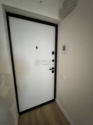 Продам однокомнатную (1-комн.) квартиру, Красного Маяка ул, 26А, Москва г