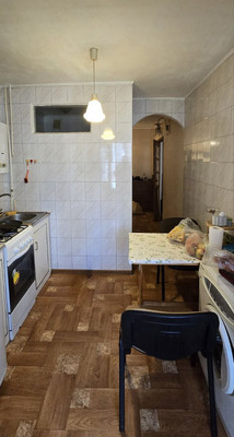 Продам двухкомнатную (2-комн.) квартиру, Московская ул, 4, Новороссийск г