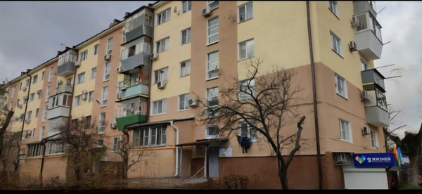 Продам двухкомнатную (2-комн.) квартиру, Московская ул, 4, Новороссийск г