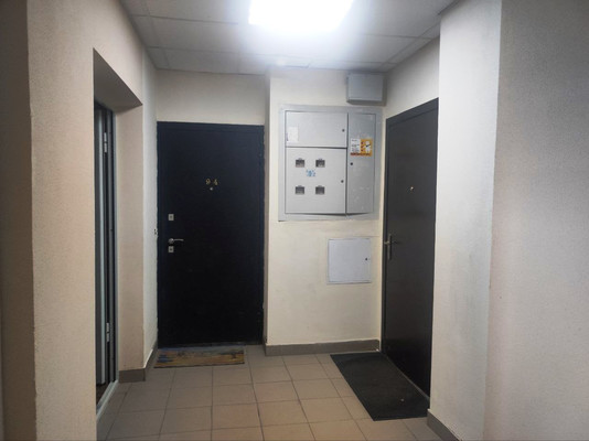 Продам трехкомнатную (3-комн.) квартиру, Батуринская ул, 159/78, Ростов-на-Дону г