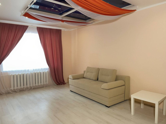 Продам трехкомнатную (3-комн.) квартиру, Карла Маркса ул, 59а, Ишим г