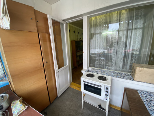 Продам трехкомнатную (3-комн.) квартиру, Шаумяна ул, 11, Туапсе г