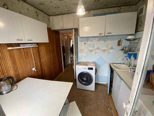 Продам трехкомнатную (3-комн.) квартиру, Шаумяна ул, 11, Туапсе г