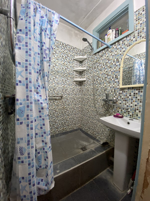 Продам трехкомнатную (3-комн.) квартиру, Шаумяна ул, 11, Туапсе г