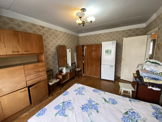 Продам трехкомнатную (3-комн.) квартиру, Шаумяна ул, 11, Туапсе г