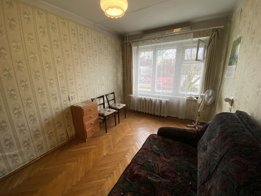 Продам трехкомнатную (3-комн.) квартиру, Шаумяна ул, 11, Туапсе г