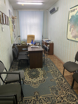 Продам многокомнатную квартиру, Хутынская ул, 5, Великий Новгород г