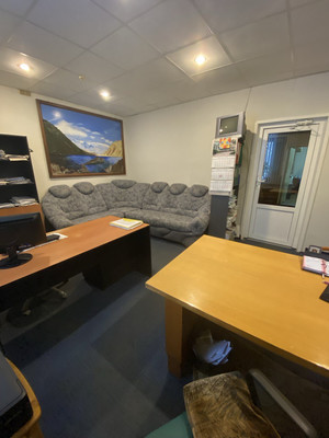 Продам многокомнатную квартиру, Хутынская ул, 5, Великий Новгород г