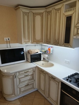 Продам двухкомнатную (2-комн.) квартиру, Большая Московская ул, 110/2, Великий Новгород г