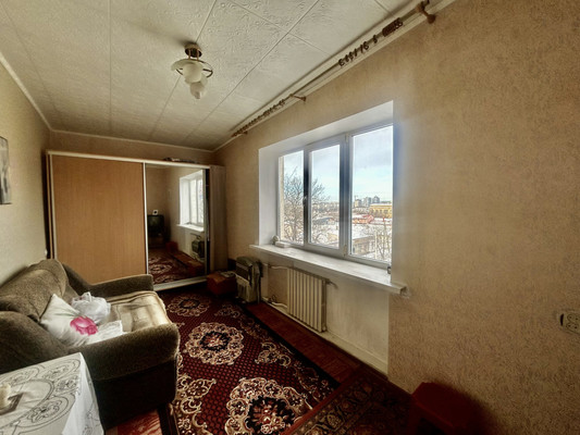 Продам двухкомнатную (2-комн.) квартиру, Студенческая ул, 14, Симферополь г