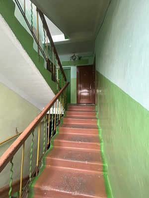 Продам двухкомнатную (2-комн.) квартиру, Студенческая ул, 14, Симферополь г