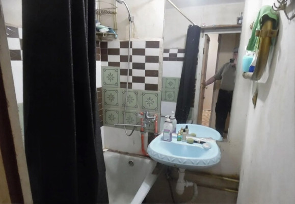 Продам двухкомнатную (2-комн.) квартиру, 10-я Парковая ул, 4, Москва г