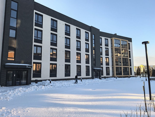 Продам трехкомнатную (3-комн.) , Октябрьская ул, 12, Пионерский г