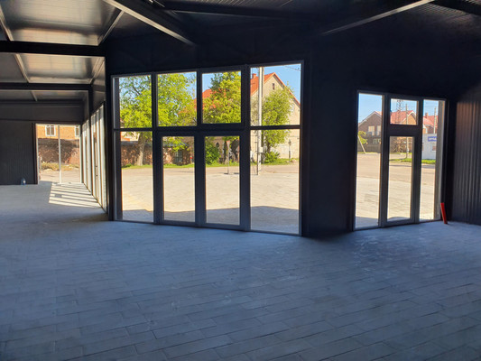 Продам коммерческое помещение 240 м2, Речная ул, 2А, Гвардейск г