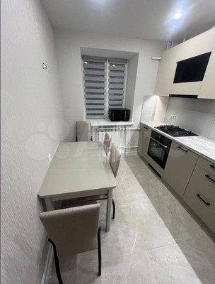 Продам трехкомнатную (3-комн.) квартиру, Чистопольская ул, 5, Казань г