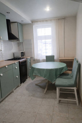 Продам трехкомнатную (3-комн.) квартиру, Чистопольская ул, 17, Казань г