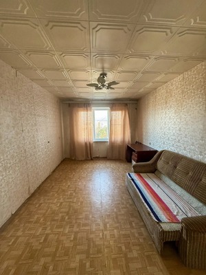 Продам трехкомнатную (3-комн.) квартиру, Гоголя ул, 429, Армавир г