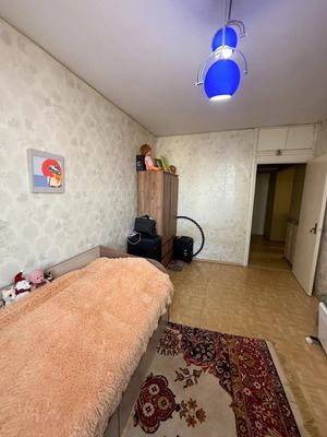 Продам трехкомнатную (3-комн.) квартиру, Гоголя ул, 429, Армавир г