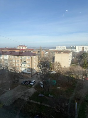 Продам трехкомнатную (3-комн.) квартиру, Гоголя ул, 429, Армавир г