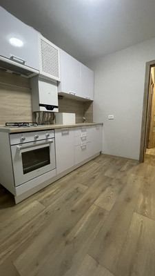 Продам однокомнатную (1-комн.) квартиру, Лунный пер, 1к2, Верхнетемерницкий п