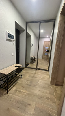 Продам однокомнатную (1-комн.) квартиру, Лунный пер, 1к2, Верхнетемерницкий п