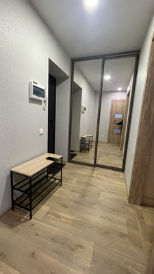 Продам однокомнатную (1-комн.) квартиру, Лунный пер, 1к2, Верхнетемерницкий п