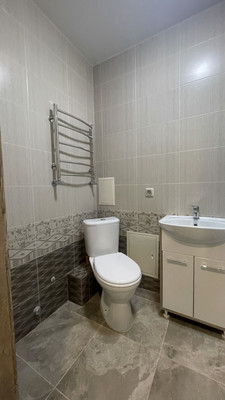 Продам однокомнатную (1-комн.) квартиру, Лунный пер, 1к2, Верхнетемерницкий п