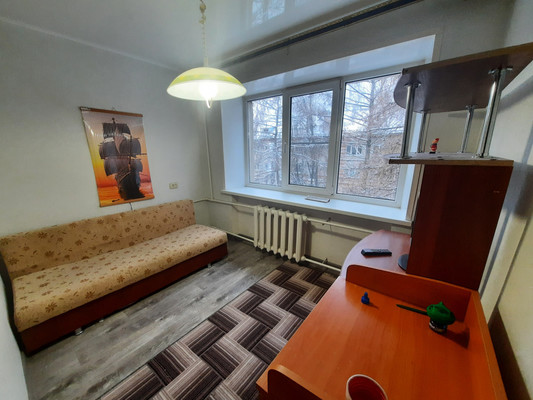 Продам двухкомнатную (2-комн.) квартиру, Молодежная ул, 3, Подольской машинно-испытательной станции п