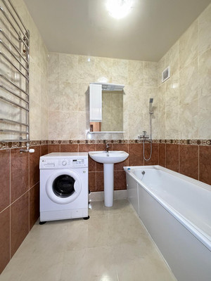 Продам двухкомнатную (2-комн.) квартиру, Профсоюзная ул, 210кД, Вольный Аул кп