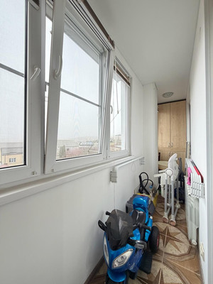 Продам двухкомнатную (2-комн.) квартиру, Профсоюзная ул, 210кД, Вольный Аул кп