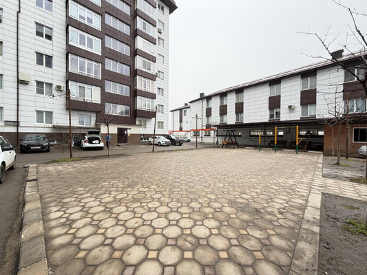 Продам двухкомнатную (2-комн.) квартиру, Профсоюзная ул, 210кД, Вольный Аул кп