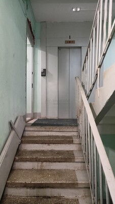 Продам трехкомнатную (3-комн.) квартиру, Авиационный пер, 8, Москва г