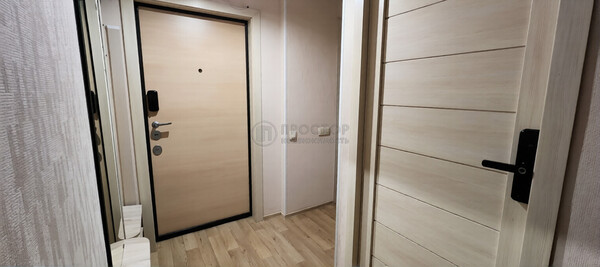 Продам трехкомнатную (3-комн.) квартиру, Авиационный пер, 8, Москва г