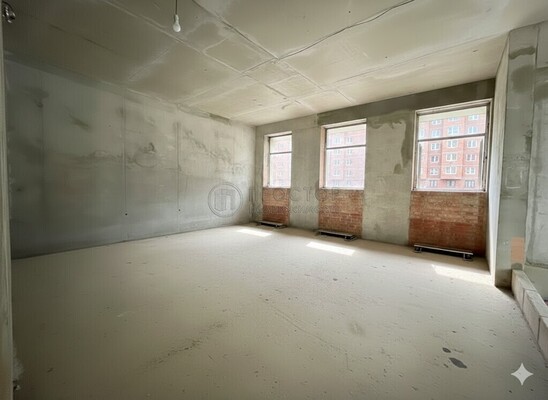 Продам двухкомнатную (2-комн.) квартиру, Светланова ул, 11к2, Москва г