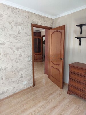 Продам трехкомнатную (3-комн.) квартиру, Каширское ш, 102к2, Москва г