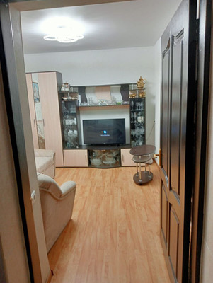 Продам двухкомнатную (2-комн.) квартиру, Караимская ул, 56, Симферополь г