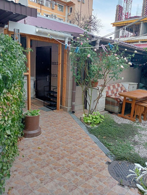 Продам двухкомнатную (2-комн.) квартиру, Караимская ул, 56, Симферополь г