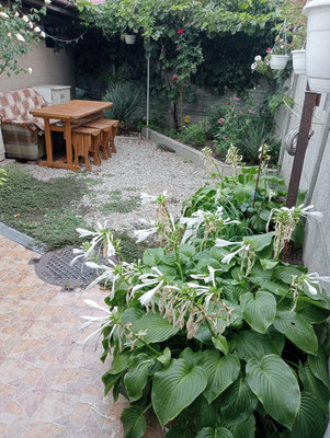 Продам двухкомнатную (2-комн.) квартиру, Караимская ул, 56, Симферополь г