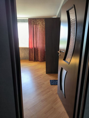 Продам двухкомнатную (2-комн.) квартиру, Фрунзе ул, 42, Калининград г