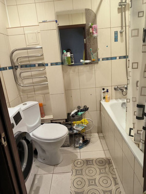 Продам двухкомнатную (2-комн.) квартиру, Фрунзе ул, 42, Калининград г