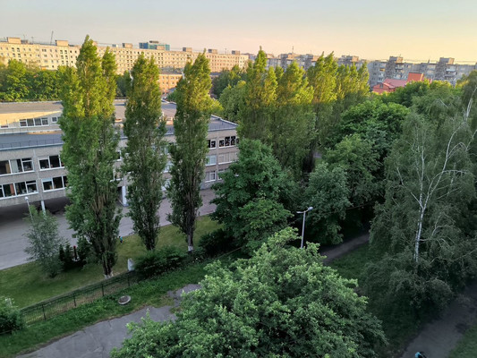 Продам двухкомнатную (2-комн.) квартиру, Фрунзе ул, 42, Калининград г