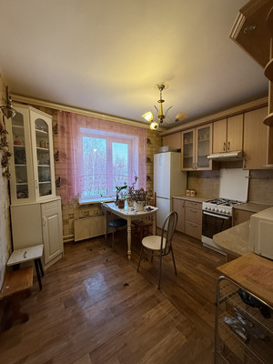 Продам трехкомнатную (3-комн.) квартиру, Байкал-Шатурский снт, 6а, Шатурторф п