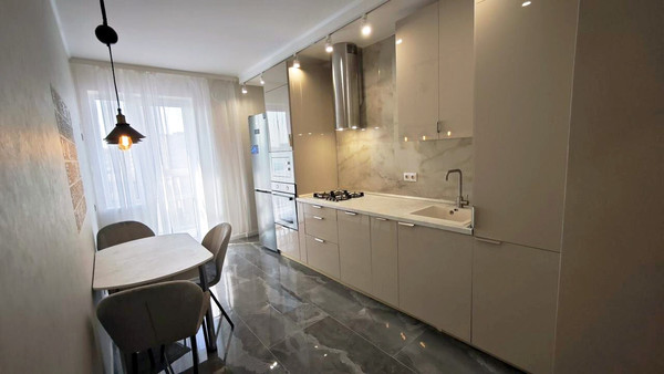 Продам двухкомнатную (2-комн.) квартиру, Орудийная ул, 381кв, Калининград г