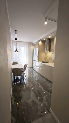 Продам двухкомнатную (2-комн.) квартиру, Орудийная ул, 381кв, Калининград г