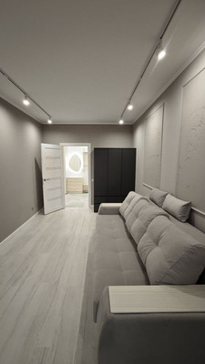 Продам двухкомнатную (2-комн.) квартиру, Орудийная ул, 381кв, Калининград г