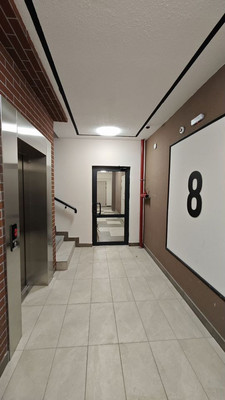 Продам двухкомнатную (2-комн.) квартиру, Орудийная ул, 381кв, Калининград г