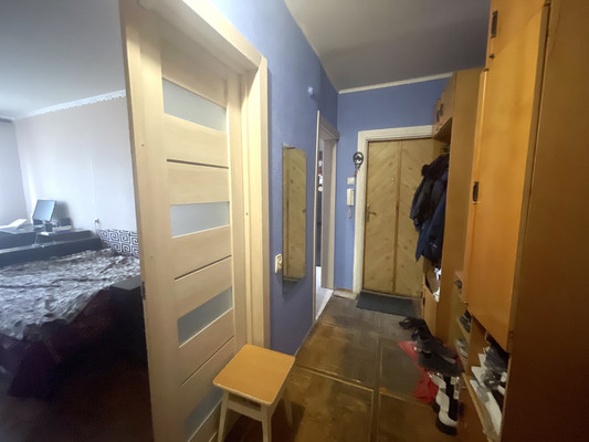 Продам трехкомнатную (3-комн.) квартиру, Воровского ул, 60, Симферополь г