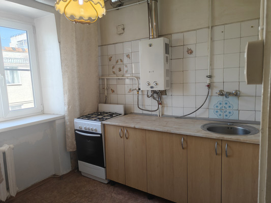 Продам двухкомнатную (2-комн.) квартиру, 20-я линия ул, 50, Ростов-на-Дону г